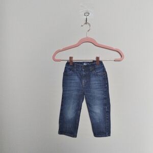 Osh Kosh B'Gosh Classic Medium Wash Jeans Size 12-18 Months